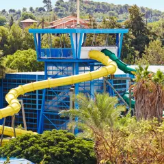 Todo sobre el tifón parque de atracciones: características y tiempos de espera