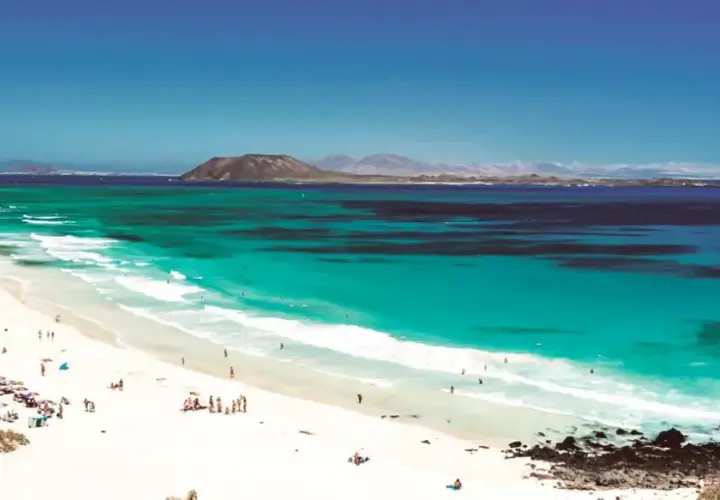La mejor isla de las Canarias: elige la opción perfecta para ti