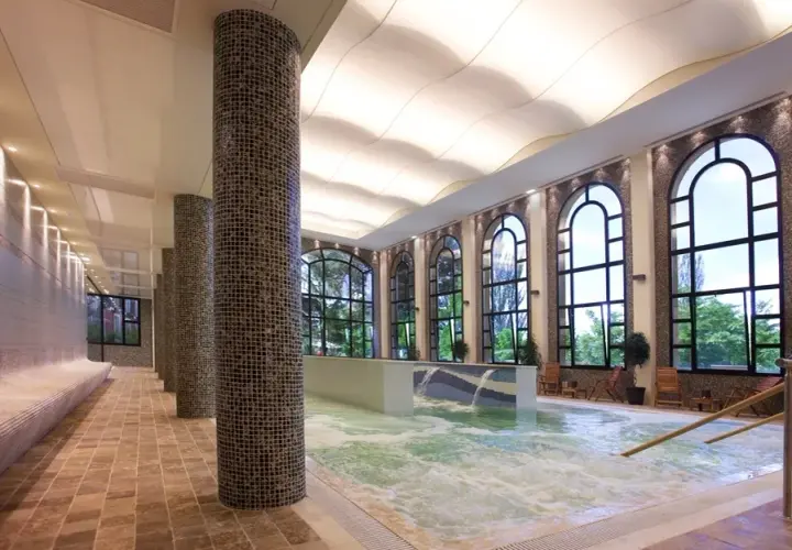 Hotel balneario Paracuellos de Jiloca: historia, relax y bienestar