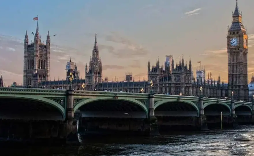 Qué necesitas para viajar a Londres sin problemas