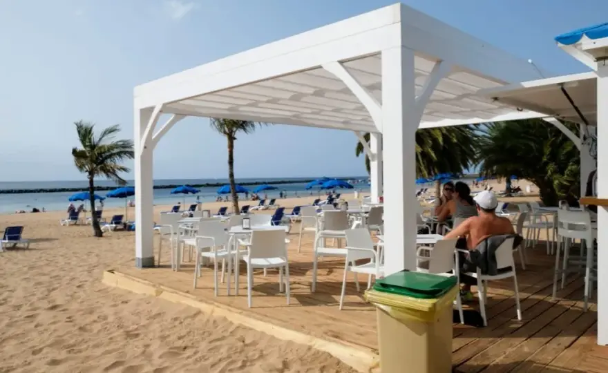 La Isla Beach Club Playa de Las Teresitas: Experiencia única y deliciosa