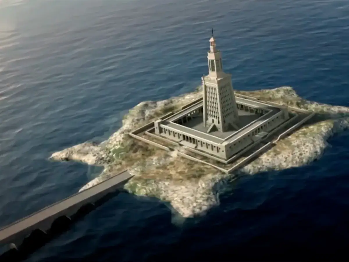 Recreación del faro de Alejandría, una imponente estructura en una isla rocosa, conectada por un puente al mar.